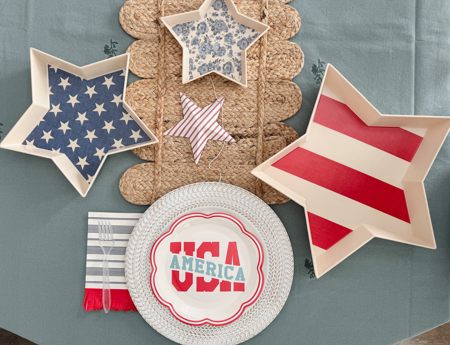 Stacking Stars Bamboo Tray Set